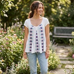 Akemi + Kin | Anthropologie | Noyo Embroidered White Blouse | 100% Cotton